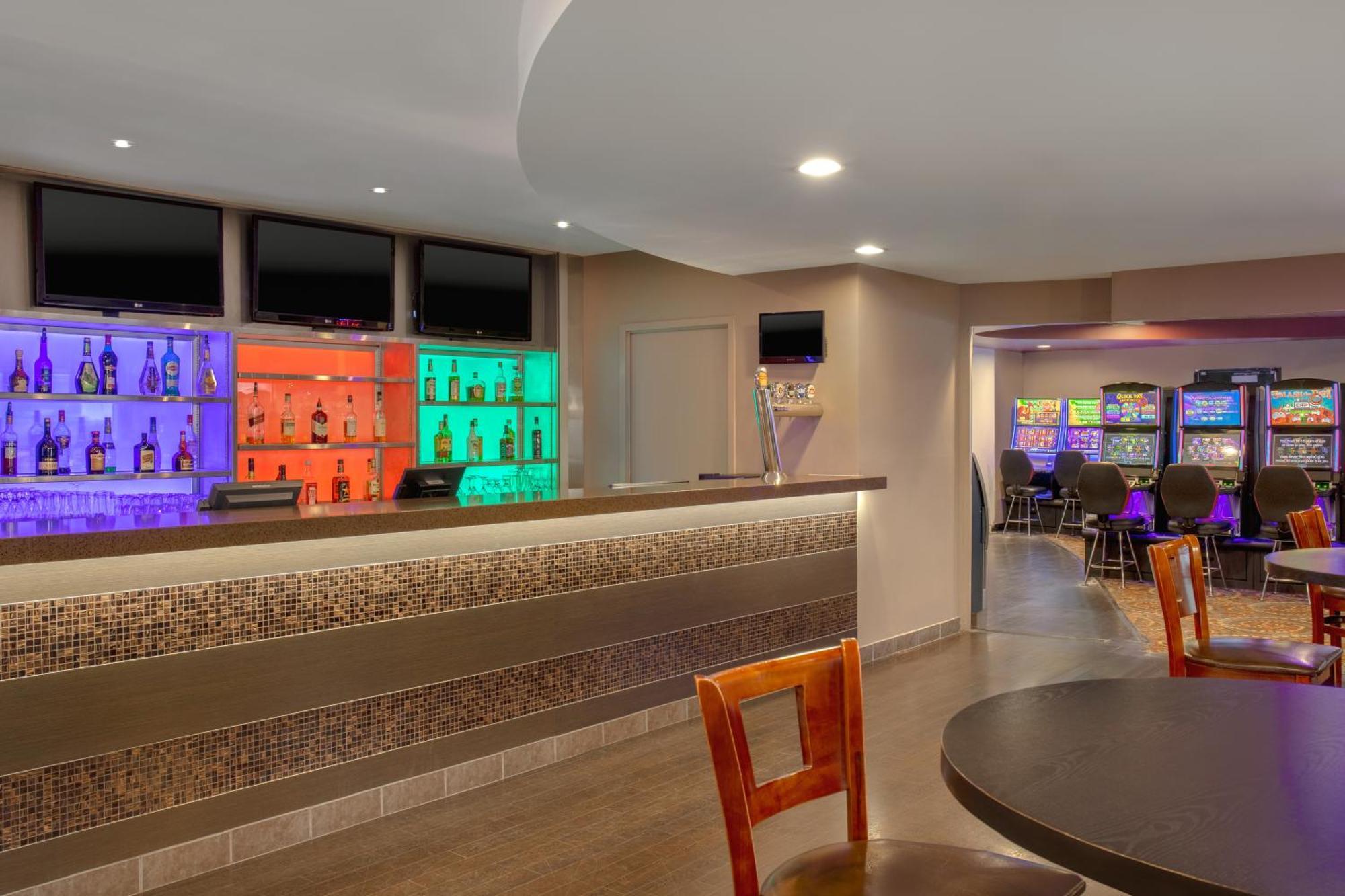 Hampton Inn By Hilton Winnipeg Downtown Exterior foto