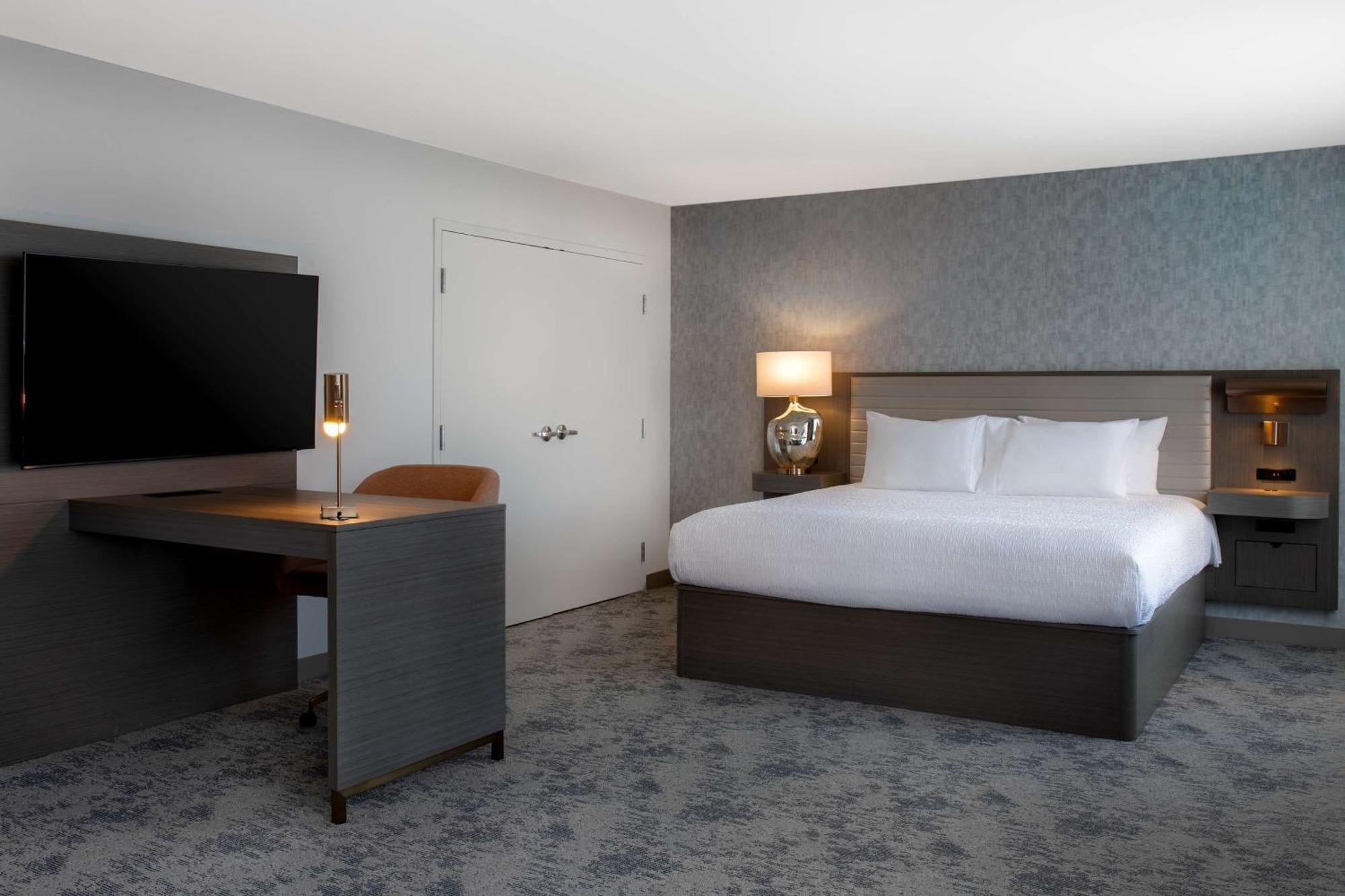 Hampton Inn By Hilton Winnipeg Downtown Exterior foto