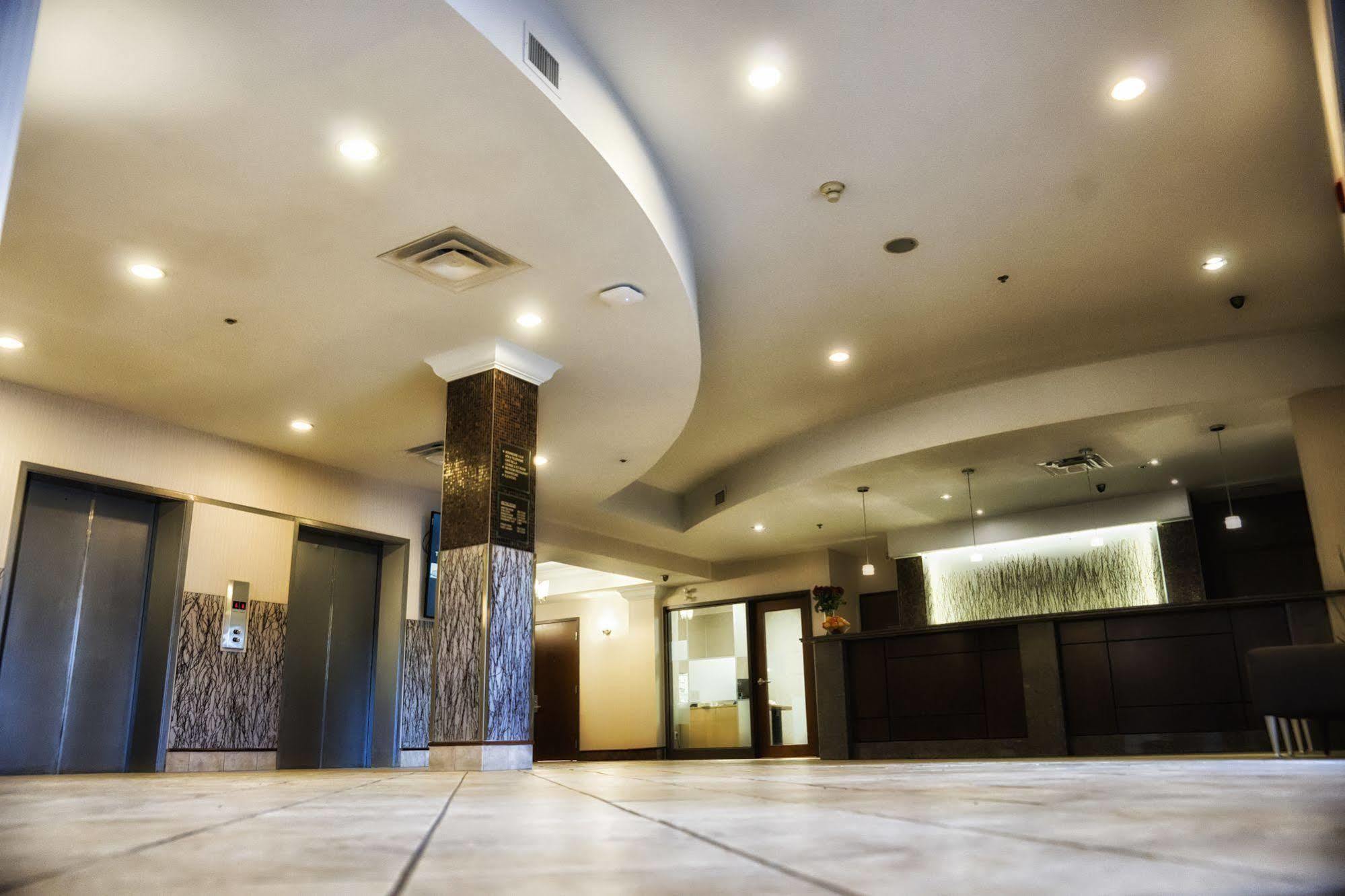 Hampton Inn By Hilton Winnipeg Downtown Exterior foto